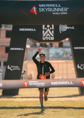José Manuel Quispe logra el tetracampeonato en la Ultra Trail Cordillera Blanca y la prueba bate récord de corredores