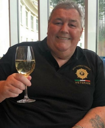 Shay Bradley (Foto: Facebook Chloe