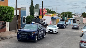 Balacera en Villa Juárez deja una mujer herida y daños en cinco viviendas de Navolato, Sinaloa