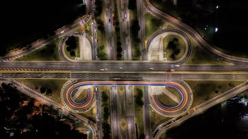 La obra de Valorización conecta la avenida La Sirena con la Autopista Norte y consolida un corredor continuo entre la carrera Séptima y la avenida Boyacá - crédito IDU