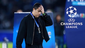 Efraín Juárez fracasa en Hungría y es eliminado de Champions League