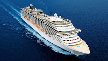 Un crucero de última generación parte desde Buenos Aires por primera vez