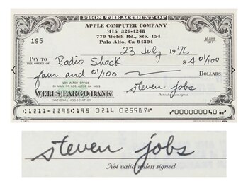 Un cheque con la firma