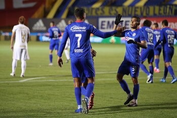 Reynoso reaccionó y movió sus