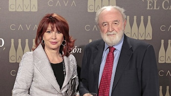 Muere el periodista Diego Carcedo, exdirector de RNE y marido de Cristina García Ramos