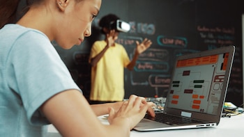 Medellín amplía programas de formación