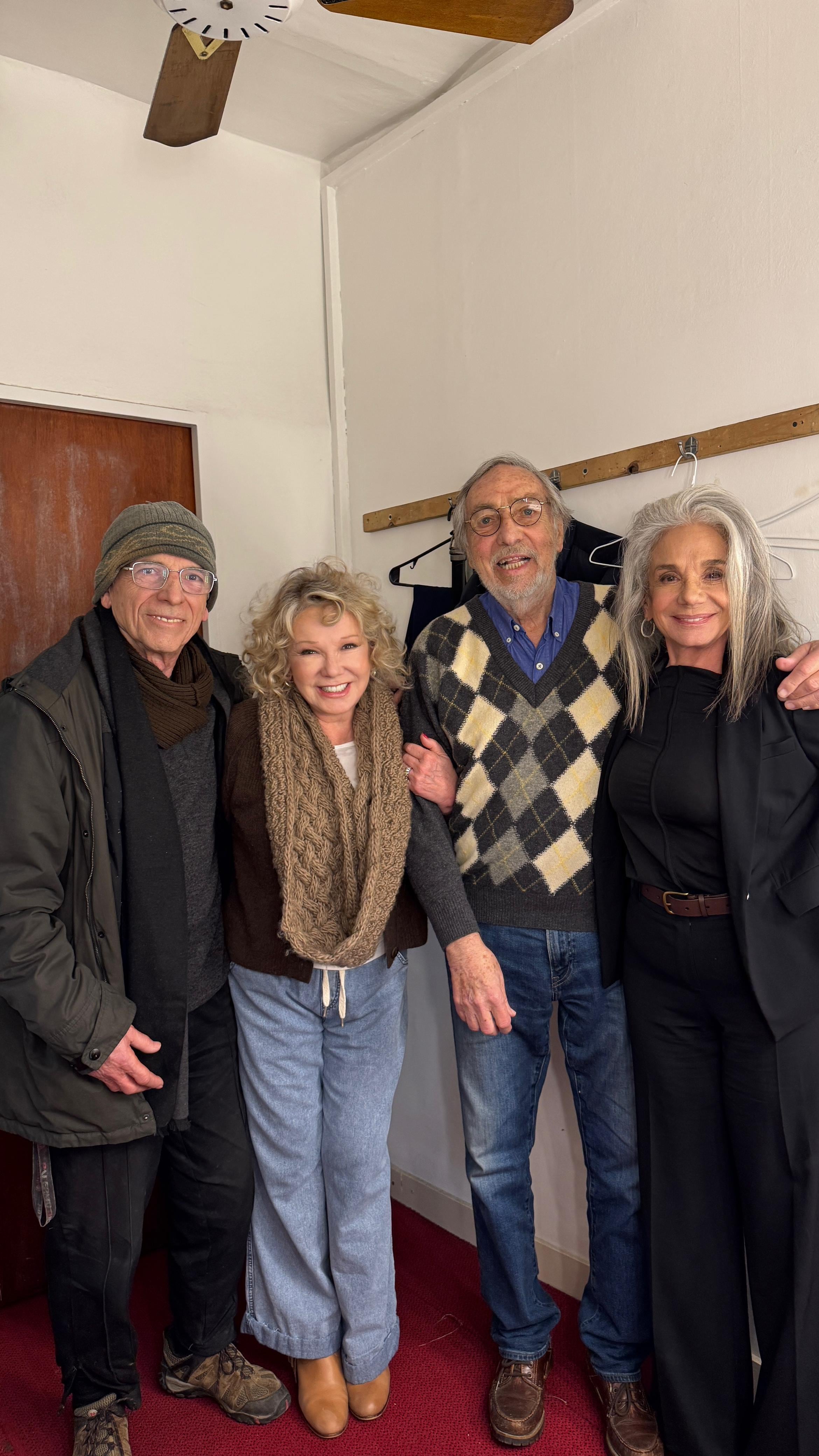 Gerardo Romano y Ana María Picchio aceptaron cambiar Buenos Aires por Mar del Plata para que Luis Brandoni hiciera junto a Soledad Silveyra su obra en la Capital Federal para estar cerca de su médico