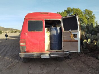 Aseguran más de 5 mil litros de combustible y 10 vehículos en Hidalgo