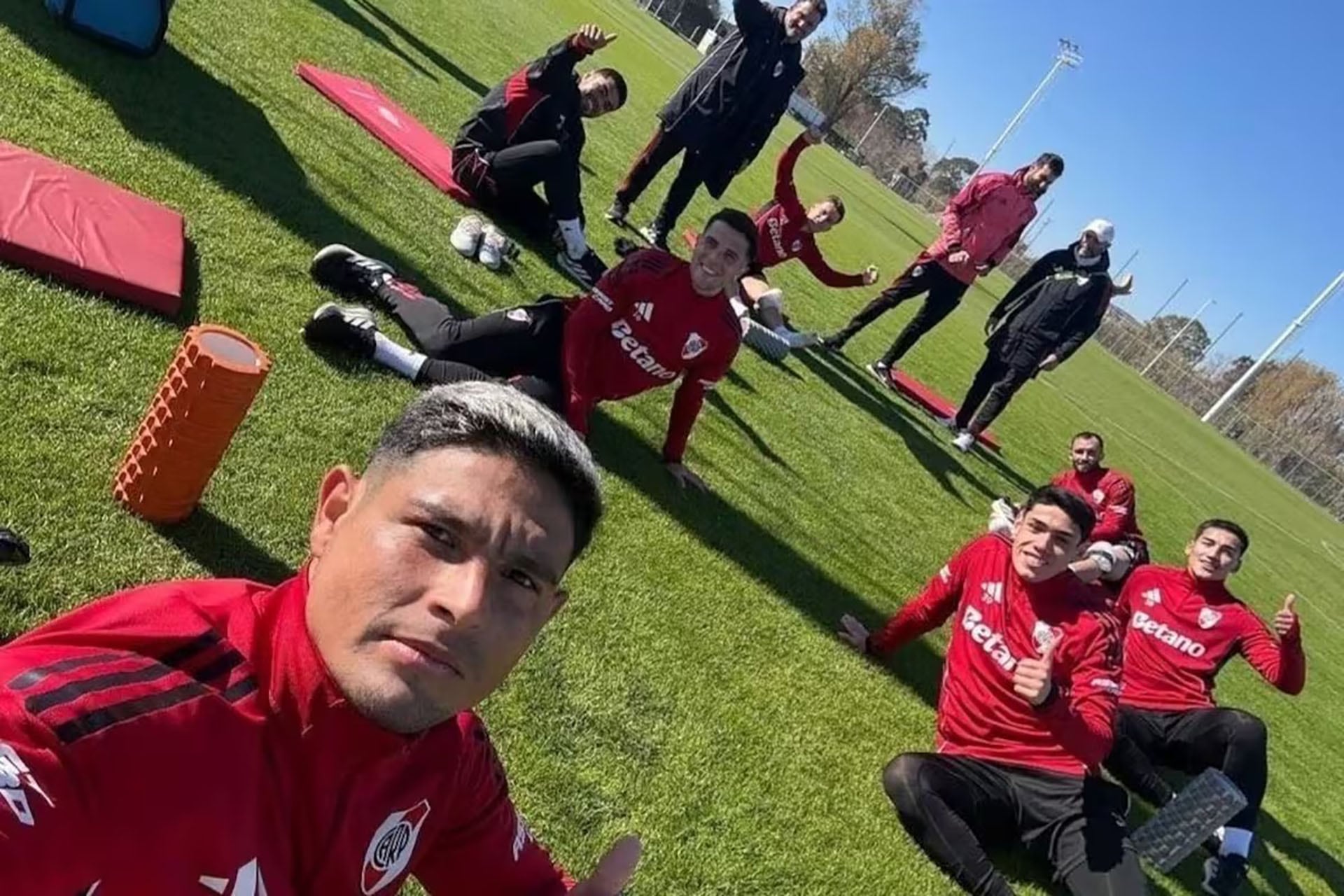 Se aguardan por más salidas dentro de River Plate antes del cierre del mercado de pases
