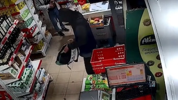 Violento robo en un supermercado de La Plata: delincuentes amenazaron a un nene de 8 años