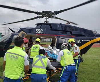 El hombre fue trasladado en