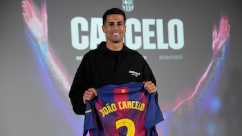 Cancelo: "Cuando Deco me llamó,