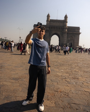 Arvid Lindblad debutará como piloto