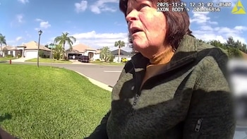 Debra Leigh Newton, madre de