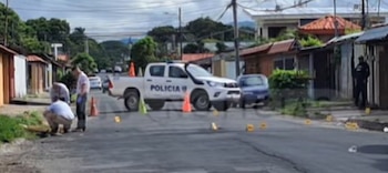 El 28 de julio de 2025, Gabriela Sanarrusia sobrevivió a una balacera en la vía pública en Liberia, ataque perpetrado por sicarios en moto donde falleció otra mujer (Cortesía: Tvn noticias).