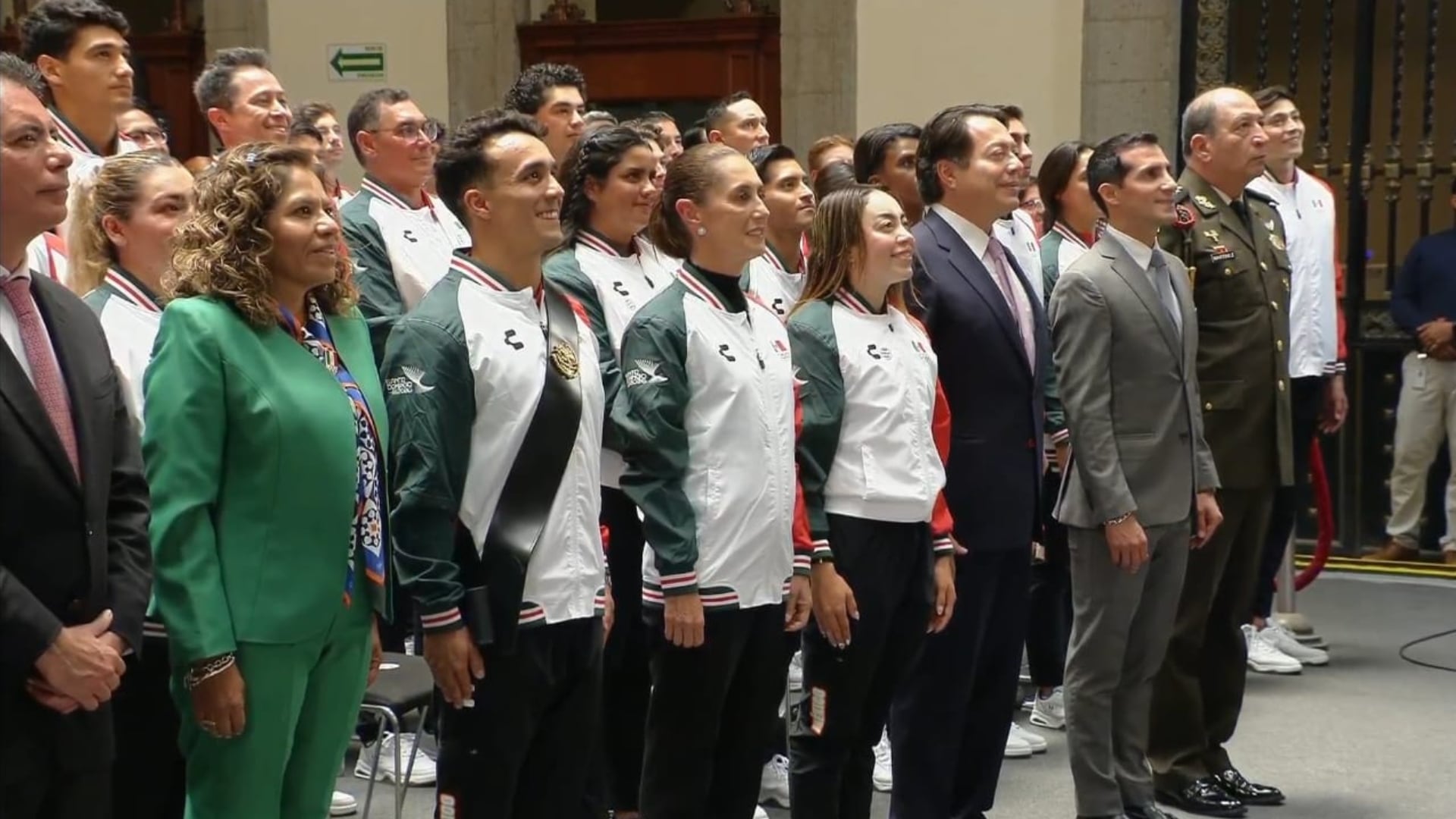 Sheinbaum abandera a la Delegación Mexicana de cara a los Juegos Centroamericanos y del Caribe 2026