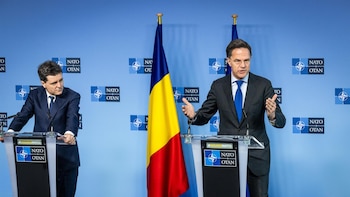 Rutte desvela conversaciones en la