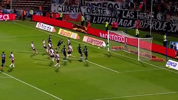 Las tres espectaculares atajadas de