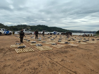 Prefectura secuestró más de tres toneladas de droga en Misiones