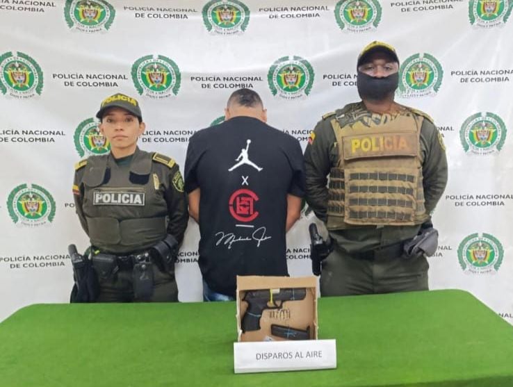 Capturan a hombre por realizar disparos al aire y portar arma ilegal en Ciudad del Campo, Palmira, Valle del Cauca