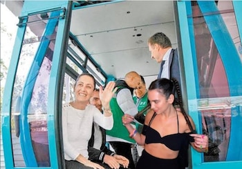 La popular artista pop llegó