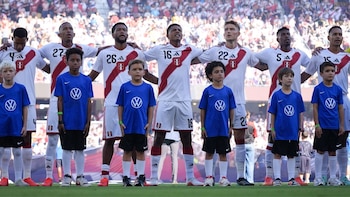 Perú enfrenta a México en su segundo amistoso en Norteamérica.