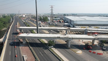 Cierres en el Circuito Exterior Mexiquense por construcción del puente “La Mexiquense”