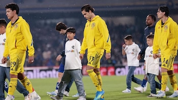 Pato Salas se va a Portugal y se une a Rodrigo Dourado como baja del América; Almada habría intervenido