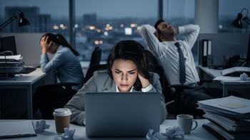 Los trabajadores estadounidenses aplazan la jubilación ante el aumento del costo de vida