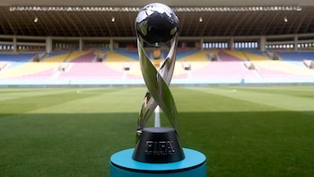 Este es el trofeo que se le entrega a la selección campeona de la Copa Mundial Sub-17 de la FIFA - crédito FIFA