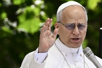 El Papa Leon XIV visitó un pueblo italiano contaminado