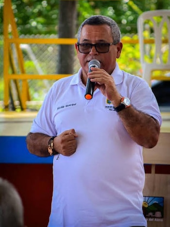 El alcalde Jaime Ríos informó que el agua se filtró en techos dañados por el temblor y debilitó estructuras en Roldanillo - crédito mariomoralesm9 / Instagram