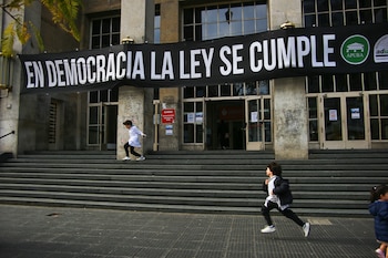 Previa marcha universitaria - Plaza Houssay - Represión