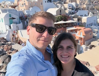 El viaje de Gastón Trezeguet y su amiga por Grecia