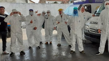 Gisela Gambetta con sus compañeros