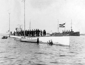 El destructor fue víctima de