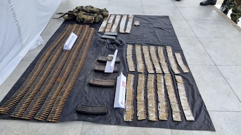 Las tropas desplegadas confiscaron 12 armas largas, 22 armas cortas, 14.690 municiones, 34 granadas y destruyeron 379 artefactos explosivos en diferentes zonas del departamento - crédito Fuerzas Militares