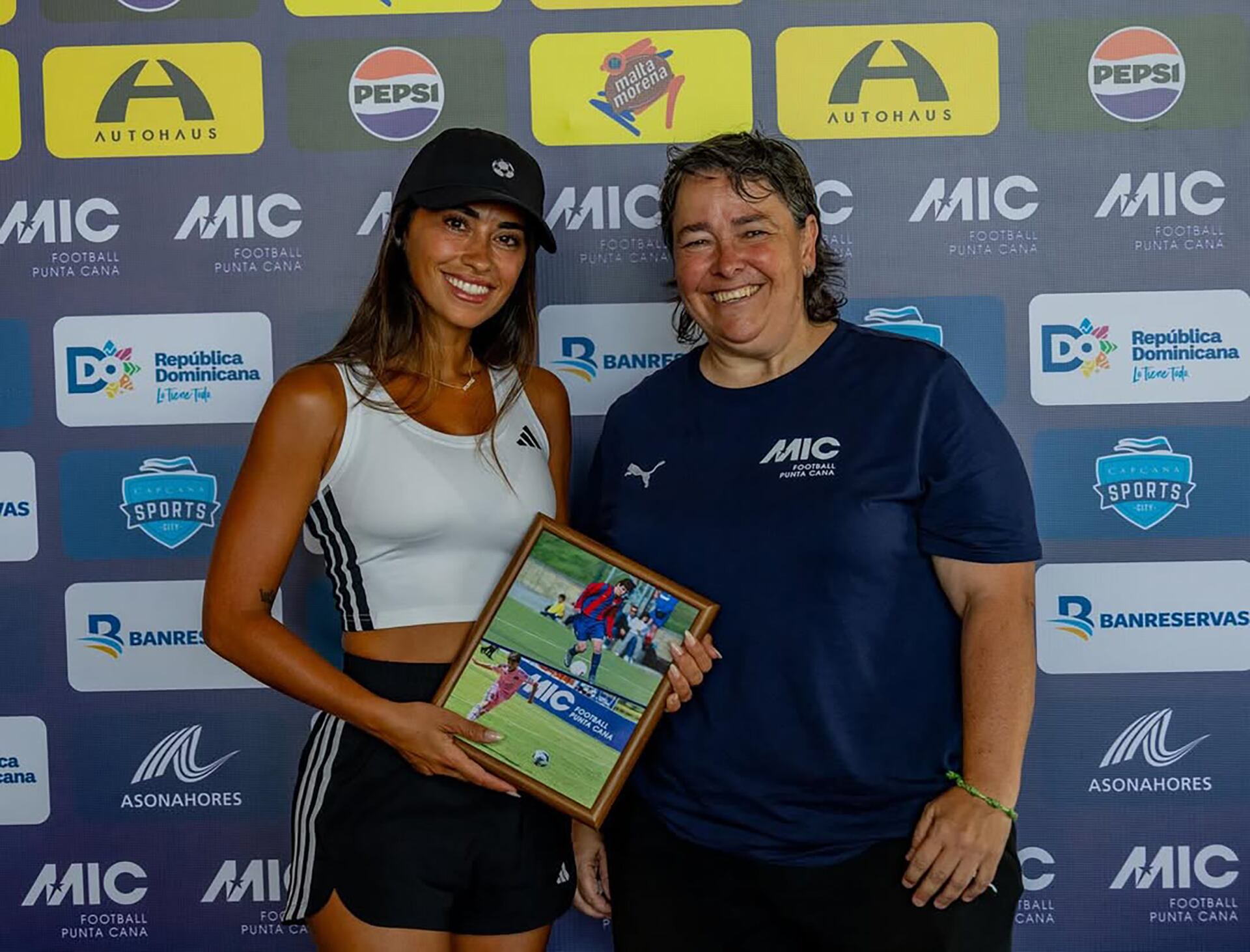 Thiago Messi participó de un torneo con el Inter Miami y Antonela Rocuzzo recibió un regalo muy especial