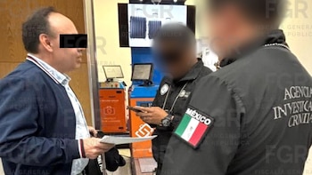 Llega de Colombia y cae en el AICM: FGR aprehende a hombre por delincuencia organizada y explotación sexual