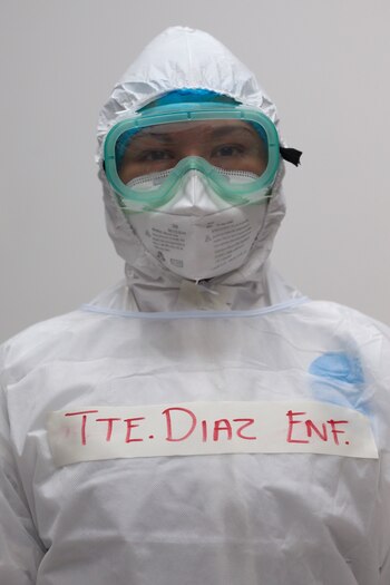 La disciplina rige el hospital de la Marina de México que combate la COVID-19