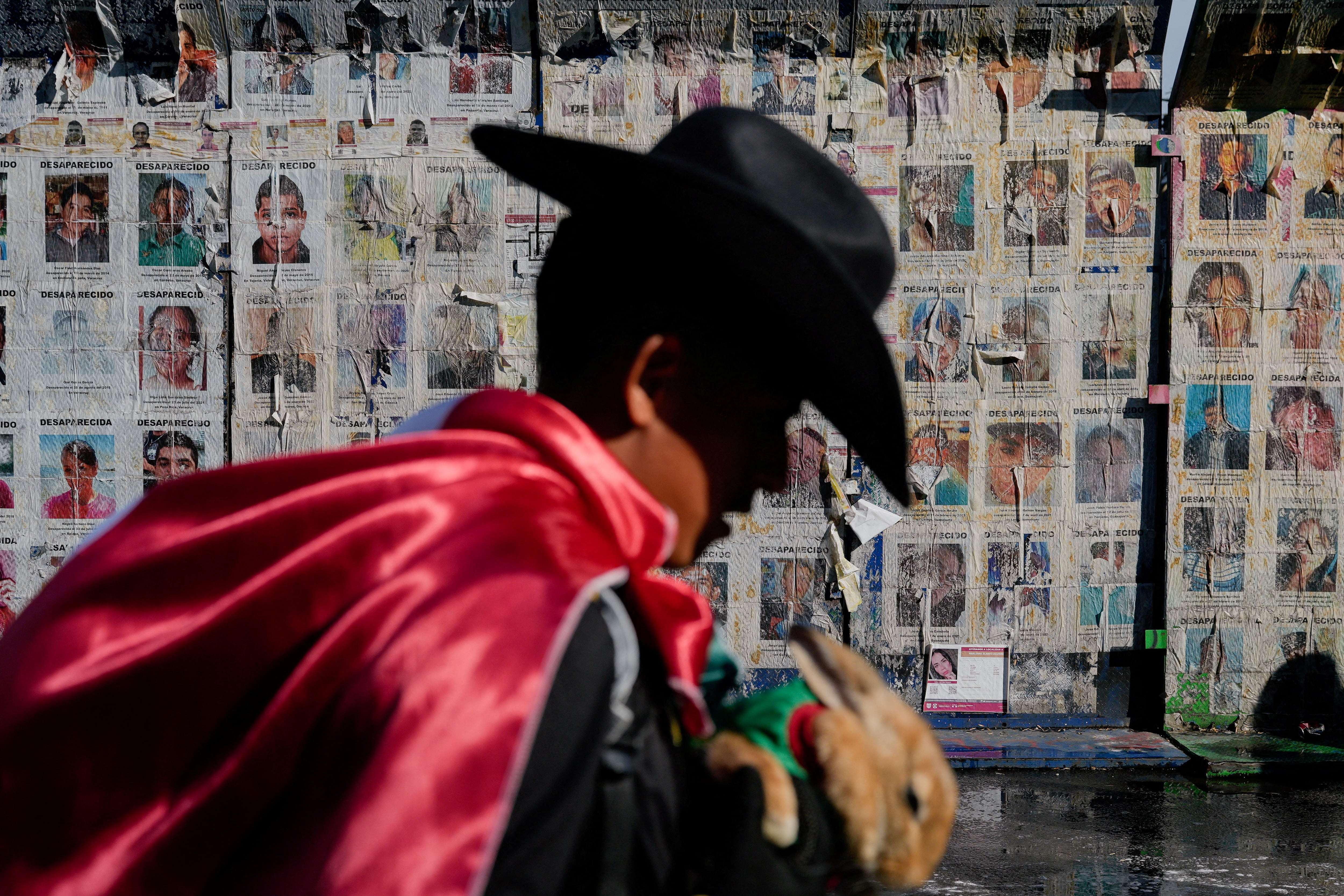 SOMOS aseguró que existen 72 mil cadáveres sin identificar y alrededor de 5 mil fosas clandestinas. REUTERS/Armando Vega/File Photo
