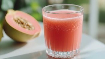 ¿Cuáles son los beneficios del agua de guayaba con limón?