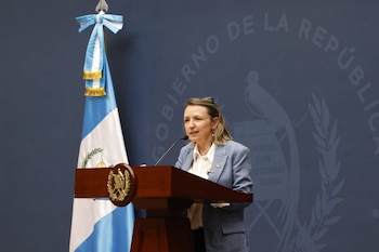La ministra de Ambiente, Patricia Orantes, participó en la conferencia de prensa La Ronda ofrecida este lunes 6 de julio en el Palacio Nacional de la Cultura.