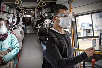 Exhortan a universitarios a actualizar vigencia de su tarjeta preferencial.