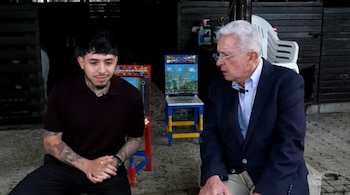 El expresidente Álvaro Uribe habla de legítima defensa en tensa pregunta de Westcol - crédito Westcol
