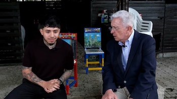 Uribe habló de los falsos positivos y de que le digan “paraco”, en entrevista con Westcol: “Me duele”