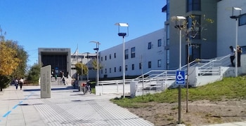 El bebé de 4 meses y su hermana de 4 años fueron internados en la guardia del Hospital Isola