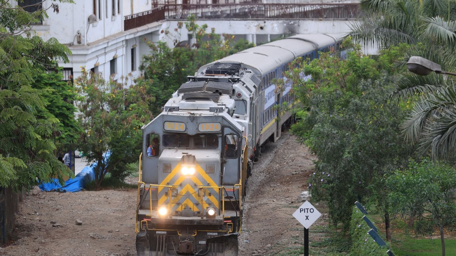 Inicio de la marcha de prueba del tren Lima–Chosica. Foto: Andina