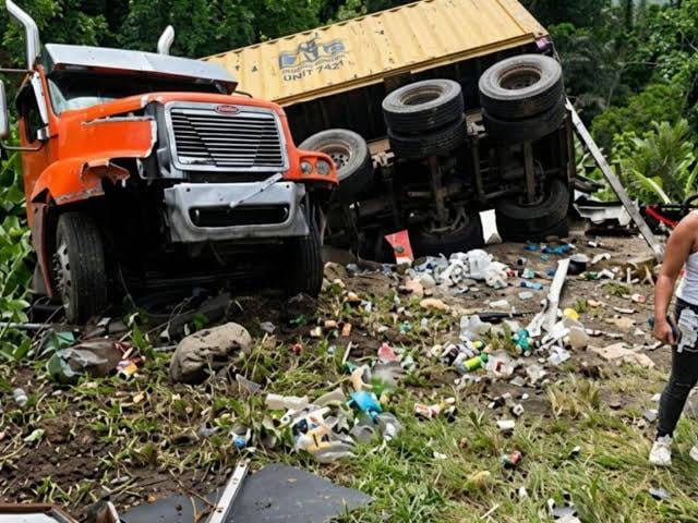 El conductor de la unidad tenía 19 años, según la información preliminar divulgada tras el accidente. (FOTO: El Heraldo)