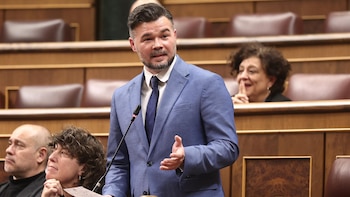 La izquierda se activa mirando